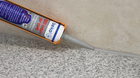 BEKO-silicon Universal 310ml czarny